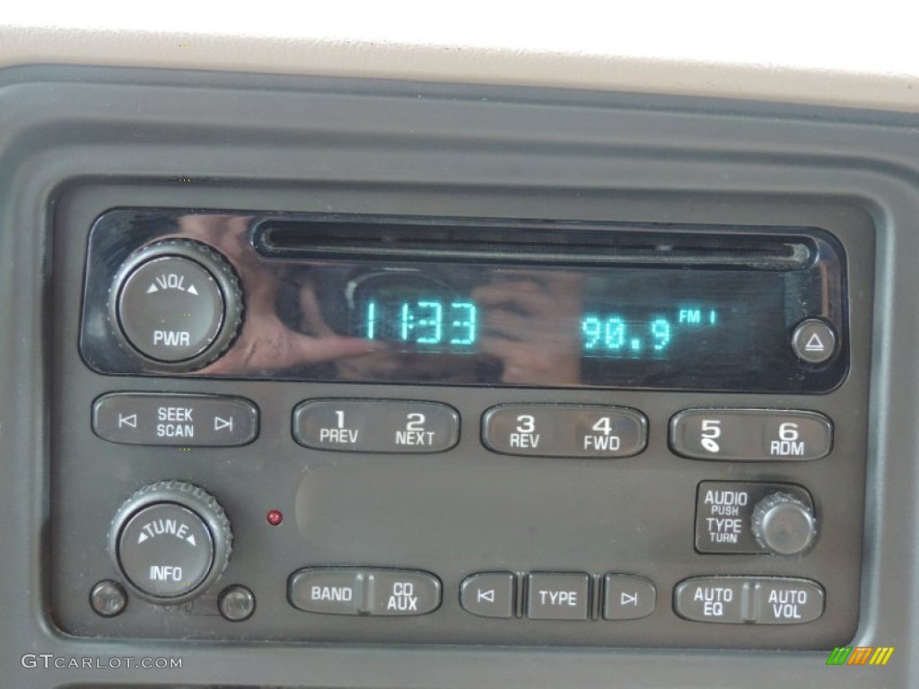 2007 Silverado 1500 Classic LS Crew Cab - Summit White / Tan photo #15