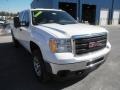 Summit White - Sierra 2500HD Crew Cab 4x4 Photo No. 2