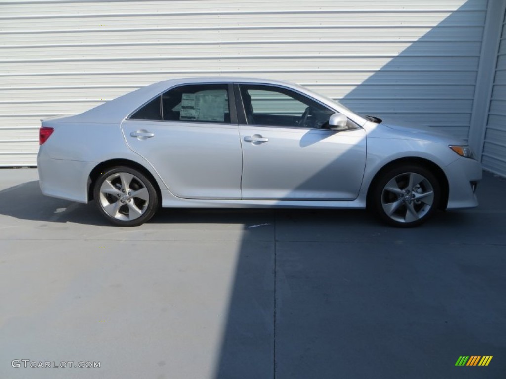 2013 Camry SE V6 - Classic Silver Metallic / Black photo #3