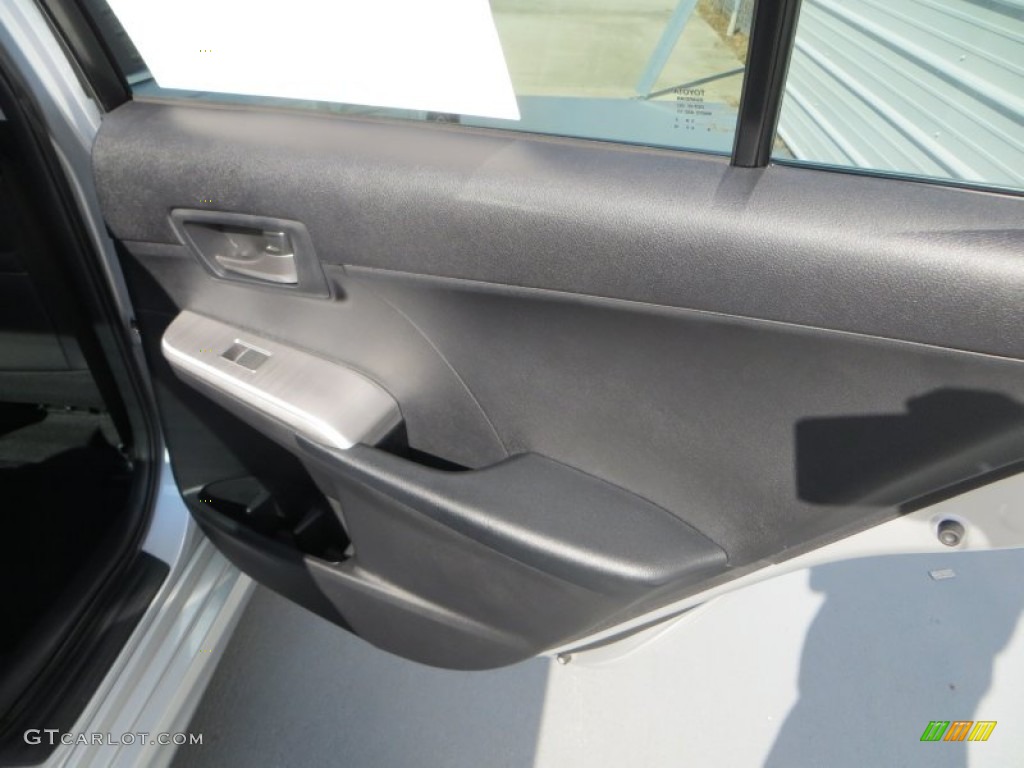 2013 Camry SE V6 - Classic Silver Metallic / Black photo #21