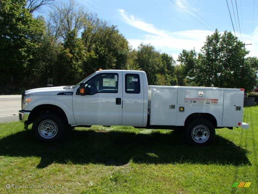 2014 F350 Super Duty XL SuperCab 4x4 Utility Truck - Oxford White / Steel photo #5