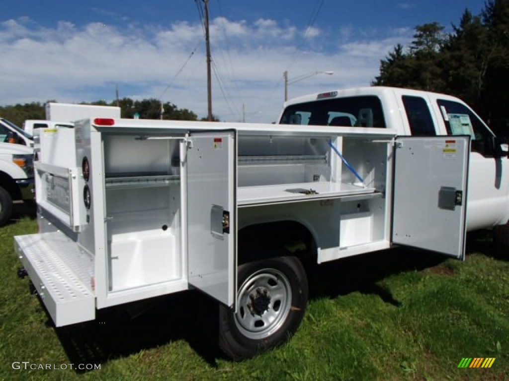 2014 F350 Super Duty XL SuperCab 4x4 Utility Truck - Oxford White / Steel photo #10