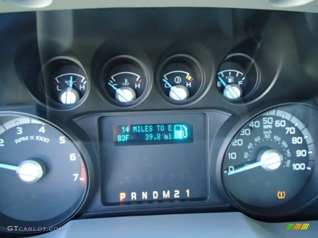 2014 F350 Super Duty XL SuperCab 4x4 Utility Truck - Oxford White / Steel photo #19