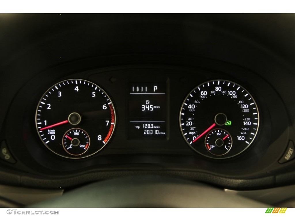 2013 Volkswagen Passat 2.5L S Gauges Photos