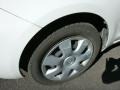 Polar White - Yaris 5 Door Liftback Photo No. 11