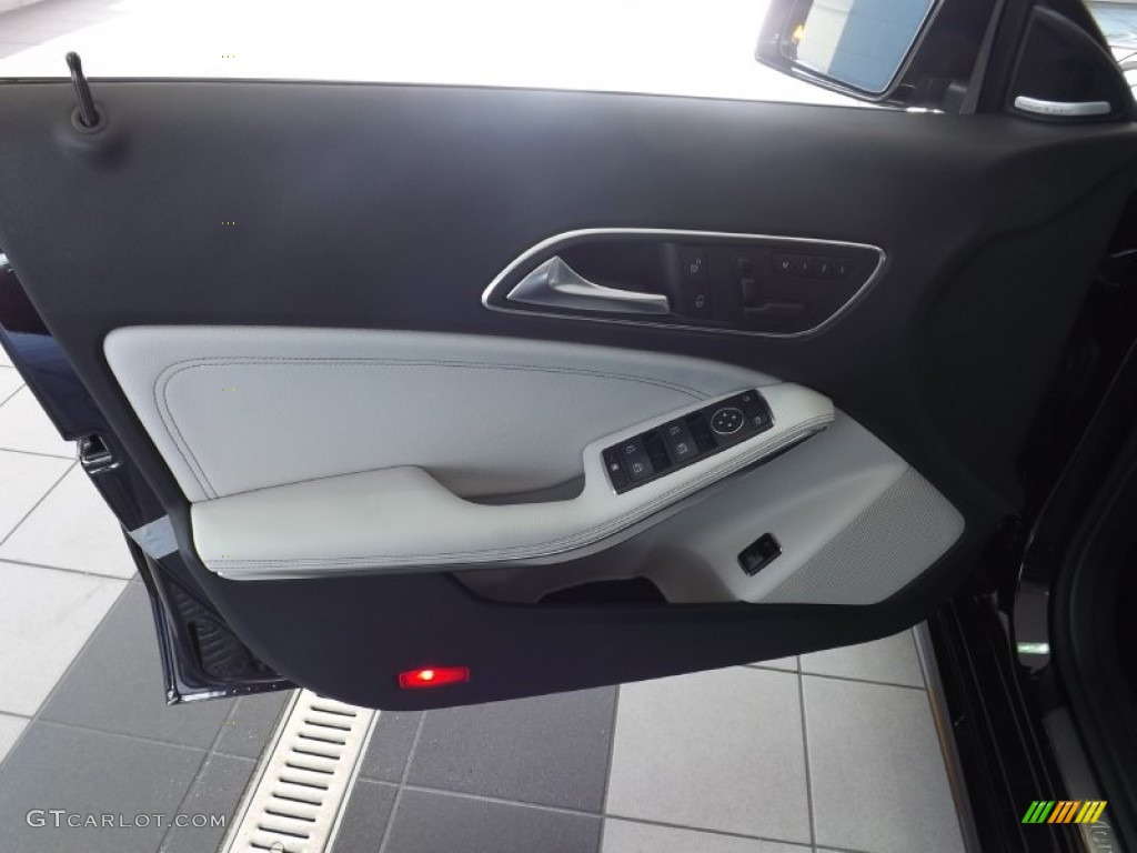 2014 Mercedes-Benz CLA 250 Ash Door Panel Photo #86119482