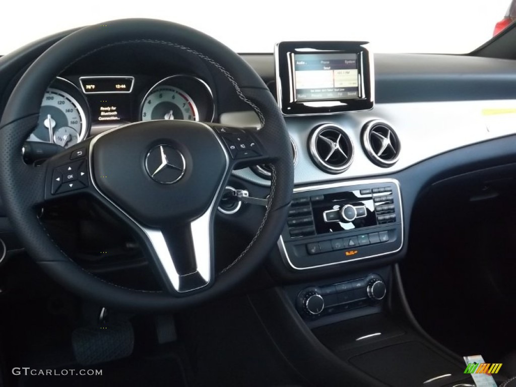 2014 Mercedes-Benz CLA 250 Black Dashboard Photo #86119791