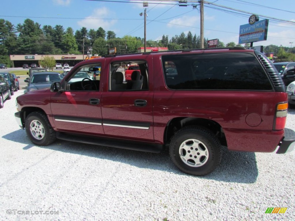 2004 Suburban 1500 4x4 - Sport Red Metallic / Gray/Dark Charcoal photo #8