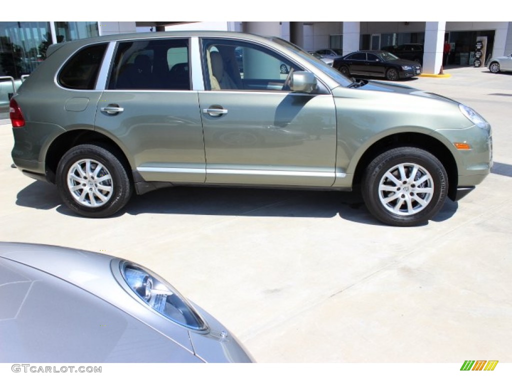 2009 Cayenne Tiptronic - Olive Green Metallic / Havanna/Sand Beige photo #10