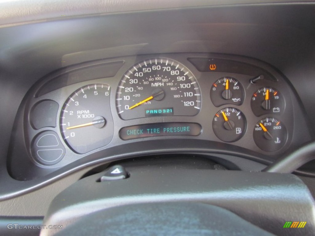 2004 Suburban 1500 4x4 - Sport Red Metallic / Gray/Dark Charcoal photo #25