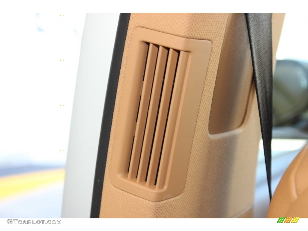 2009 Cayenne Tiptronic - Olive Green Metallic / Havanna/Sand Beige photo #36