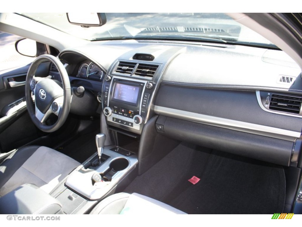 2013 Camry SE V6 - Cosmic Gray Metallic / Black/Ash photo #9