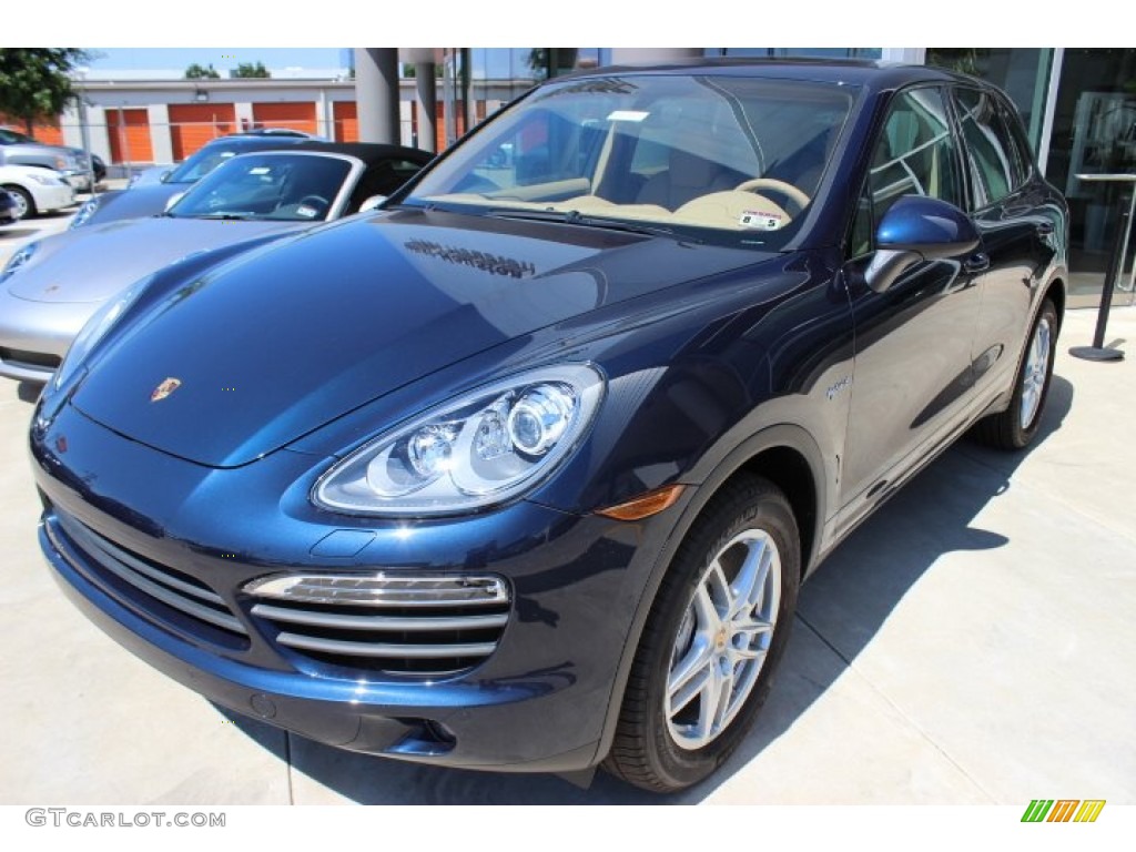 Dark Blue Metallic 2014 Porsche Cayenne S Hybrid Exterior Photo #86127627
