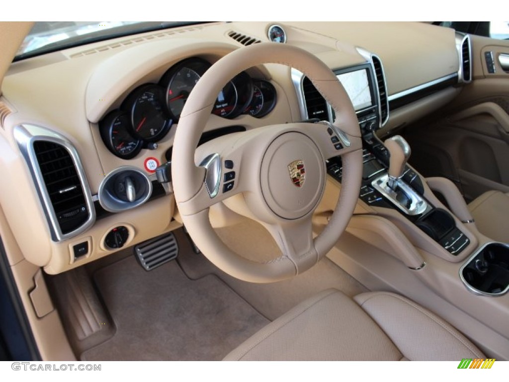 Luxor Beige Interior 2014 Porsche Cayenne S Hybrid Photo #86127828