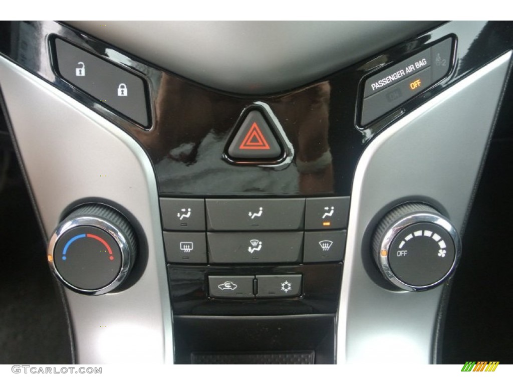 2014 Chevrolet Cruze Eco Controls Photo #86127831