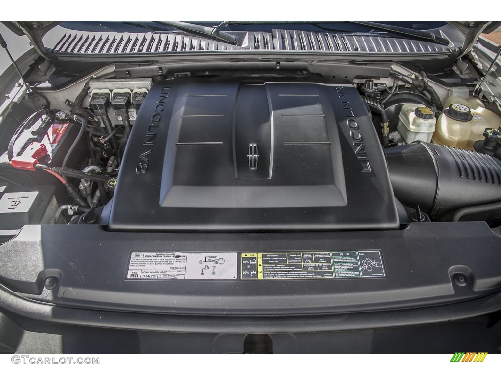 2006 Lincoln Navigator Luxury 5.4 Liter SOHC 24-Valve VVT V8 Engine Photo #86128440
