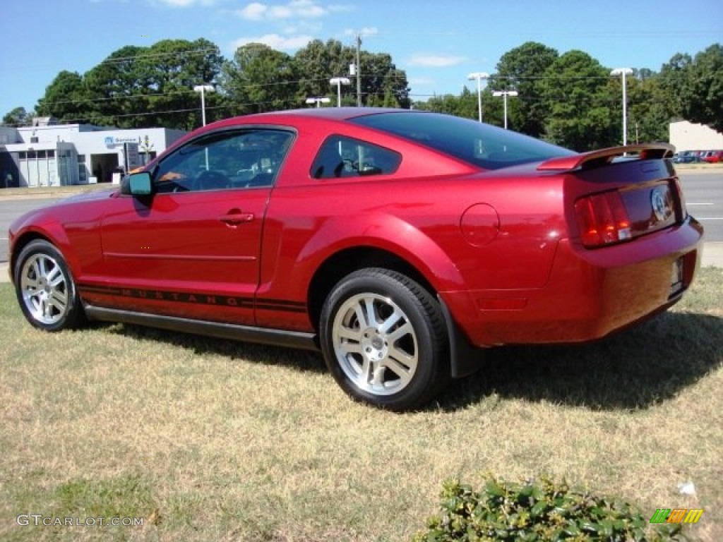 2005 Mustang V6 Premium Coupe - Redfire Metallic / Dark Charcoal photo #3