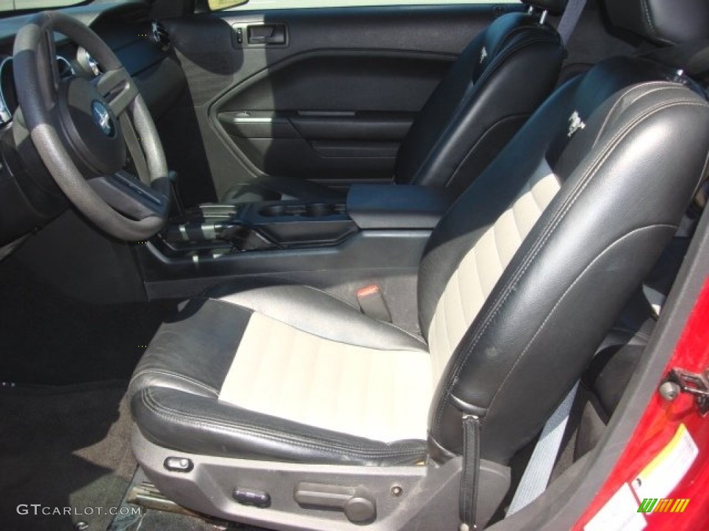 2005 Mustang V6 Premium Coupe - Redfire Metallic / Dark Charcoal photo #11