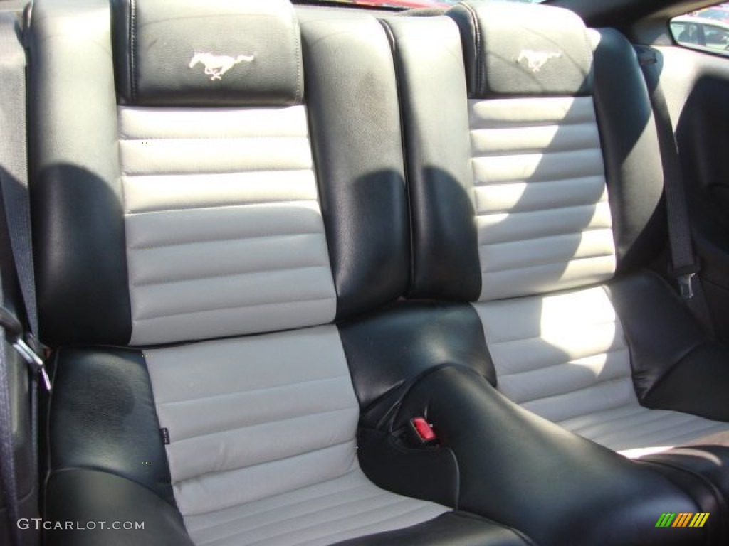2005 Mustang V6 Premium Coupe - Redfire Metallic / Dark Charcoal photo #16
