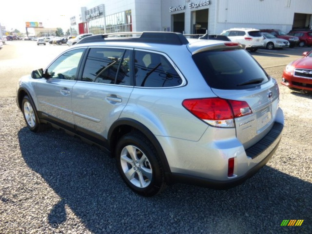 2014 Outback 3.6R Limited - Ice Silver Metallic / Black photo #5