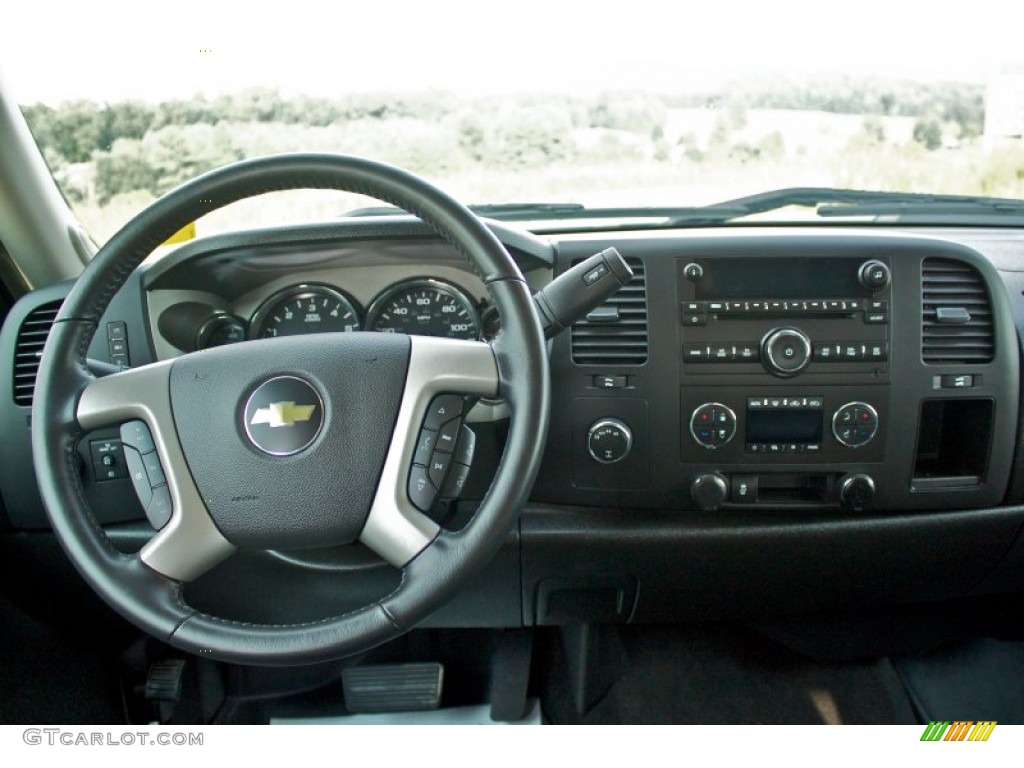 2012 Chevrolet Silverado 1500 LT Crew Cab 4x4 Dashboard Photos