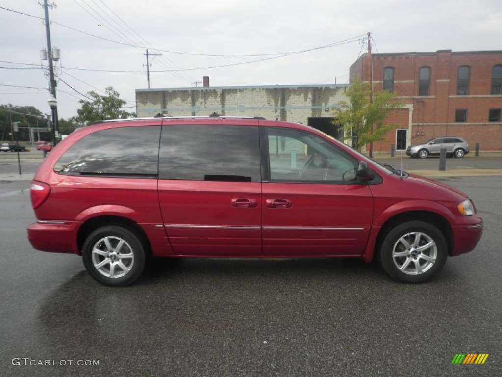 Inferno Red Pearl 2005 Chrysler Town & Country Limited Exterior Photo #86139633