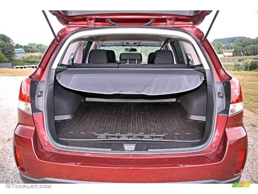 2013 Subaru Outback 2.5i Premium Trunk Photo #86139768