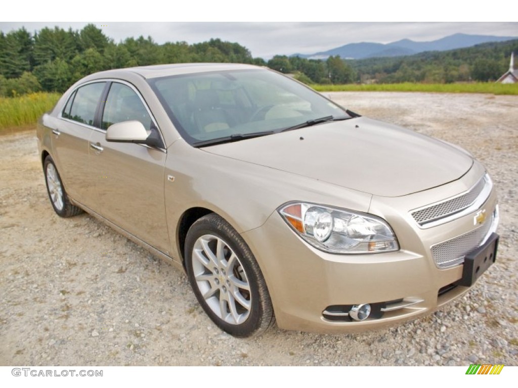 Sandstone Metallic 2008 Chevrolet Malibu LTZ Sedan Exterior Photo #86140197