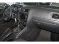 Black - Jetta SE Sedan Photo No. 37