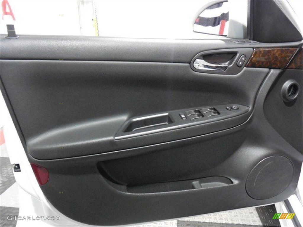 2013 Chevrolet Impala LT Door Panel Photos