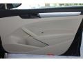 Black - Passat 2.5L SE Photo No. 36