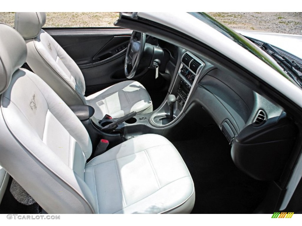 Oxford White Interior 2004 Ford Mustang V6 Convertible Photo
