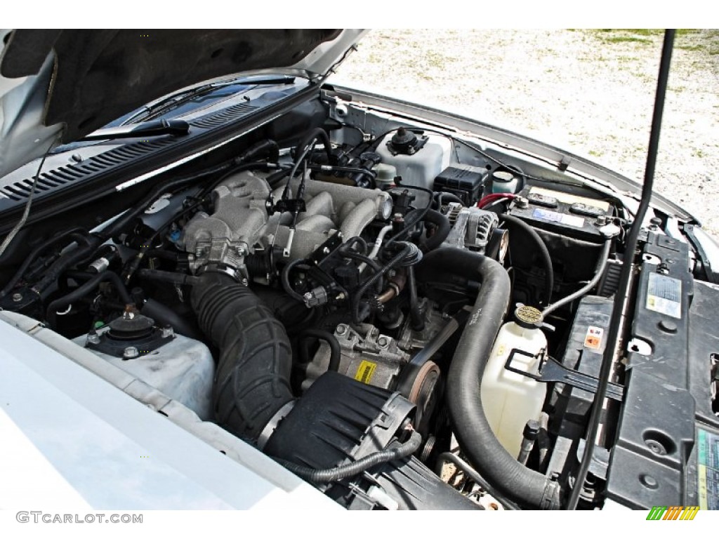 2004 Ford Mustang V6 Convertible Engine Photos