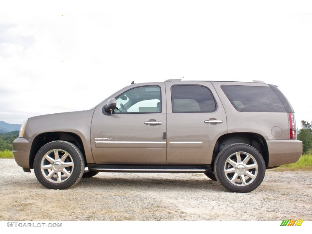 Mocha Steel Metallic 2014 GMC Yukon Denali AWD Exterior Photo #86143284