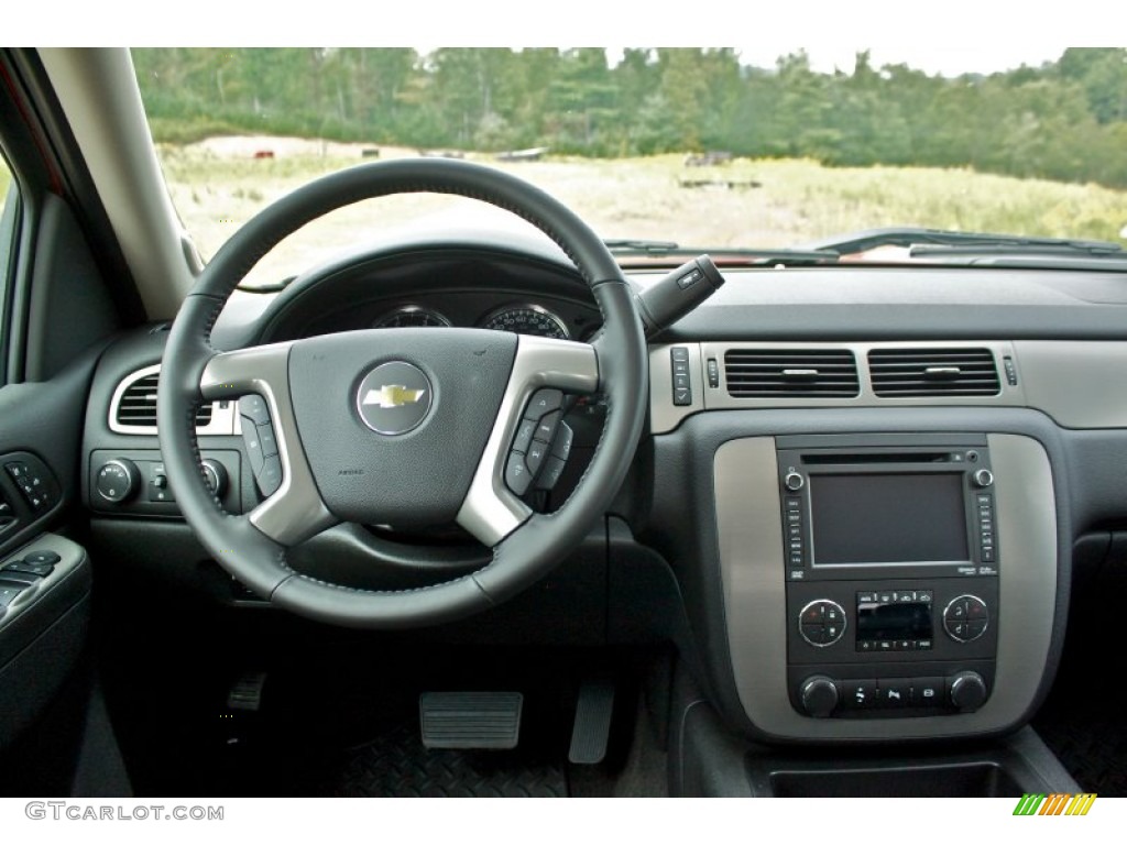 2014 Chevrolet Silverado 3500HD LTZ Crew Cab 4x4 Dual Rear Wheel Dashboard Photos