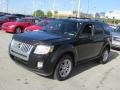 Black - Mariner V6 Premier 4WD Photo No. 6