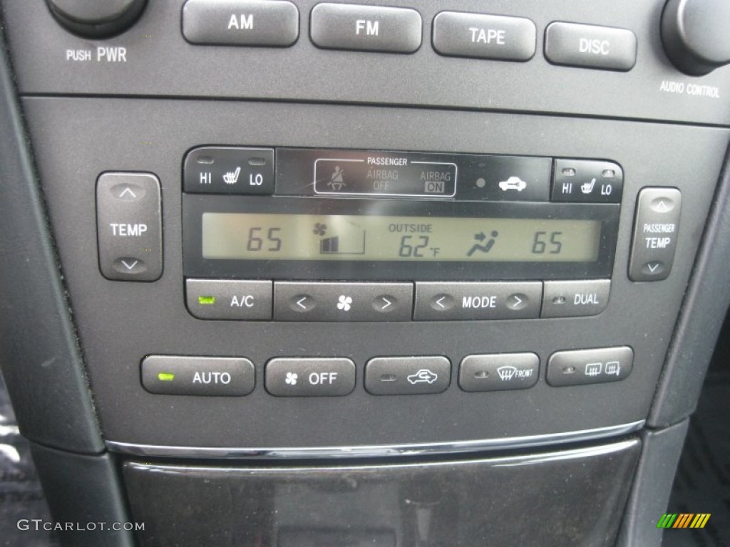 2004 Lexus ES 330 Controls Photo #86147739