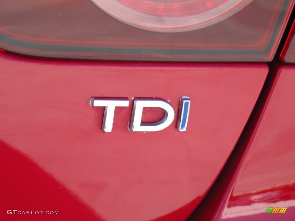 2010 Jetta TDI Sedan - Salsa Red / Titan Black photo #11