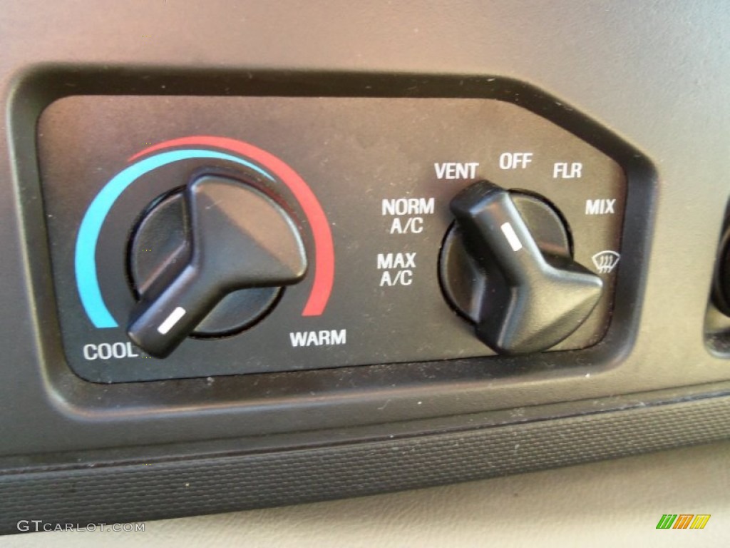 2013 Ford E Series Van E350 XLT Passenger Controls Photo #86148663
