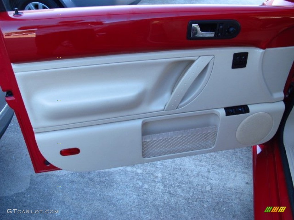 2008 Volkswagen New Beetle S Coupe Cream Beige Door Panel Photo #86149156