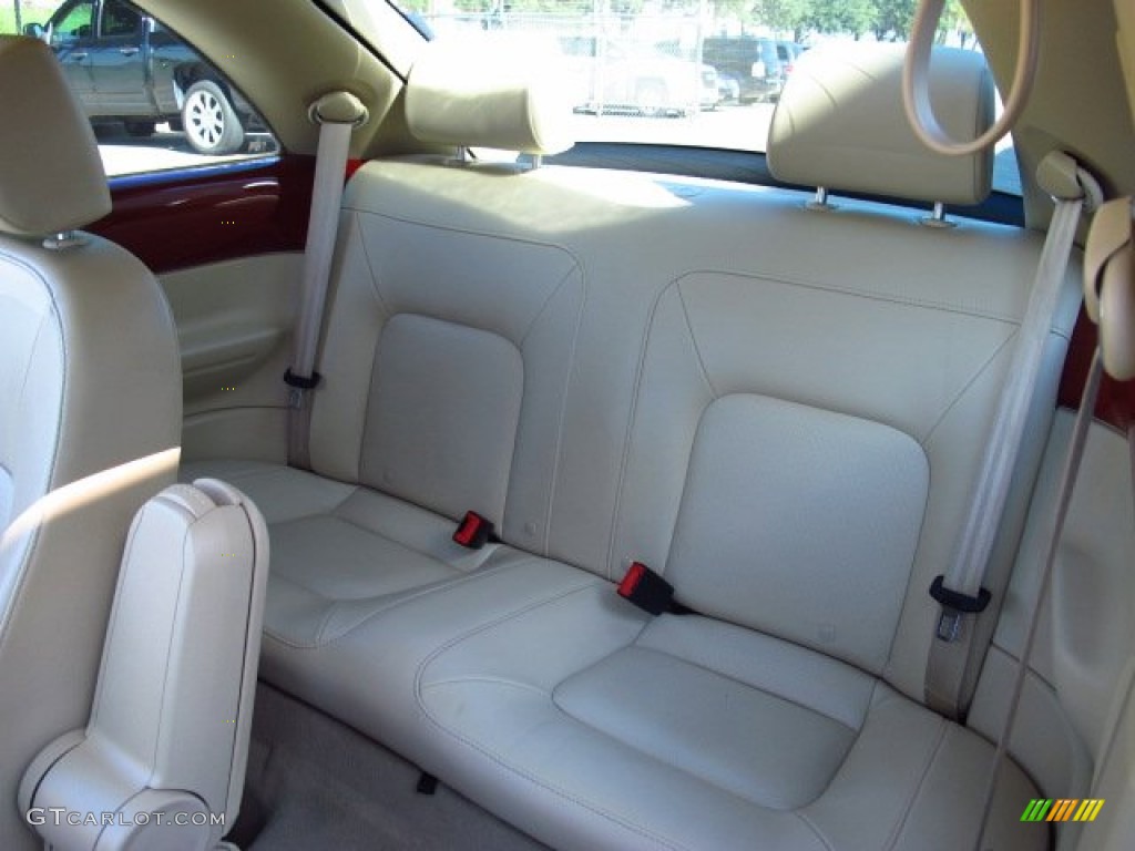 2008 Volkswagen New Beetle S Coupe Rear Seat Photo #86149188