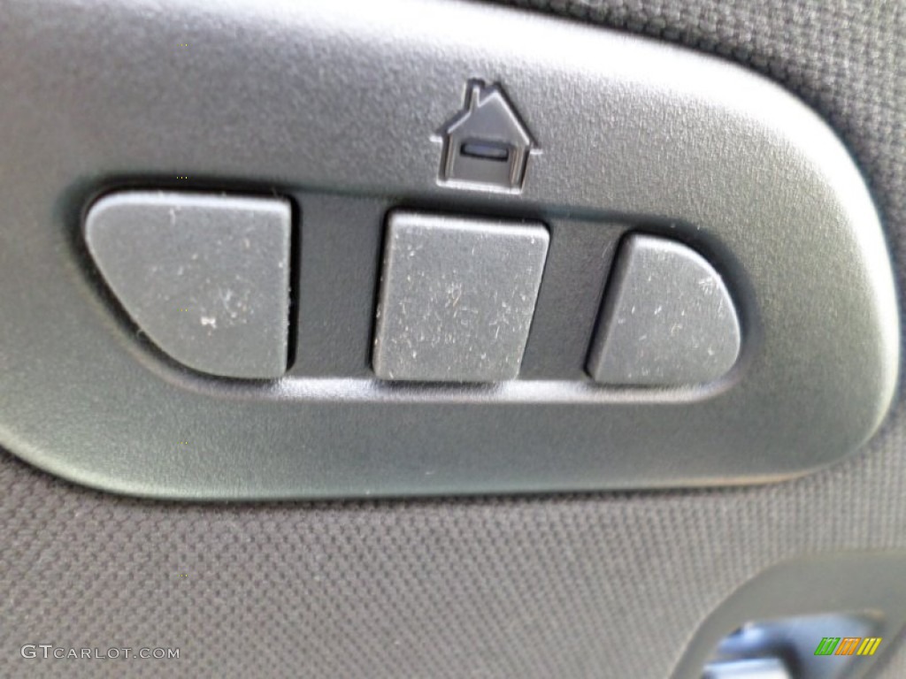 2014 Chevrolet Corvette Stingray Coupe Z51 Controls Photo #86149290