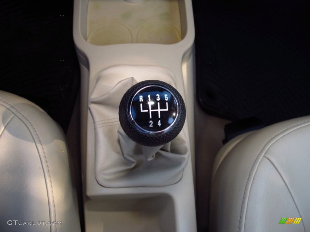 2008 Volkswagen New Beetle S Coupe Transmission Photos