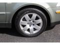 2003 Volkswagen Passat GLX 4Motion Wagon Wheel and Tire Photo