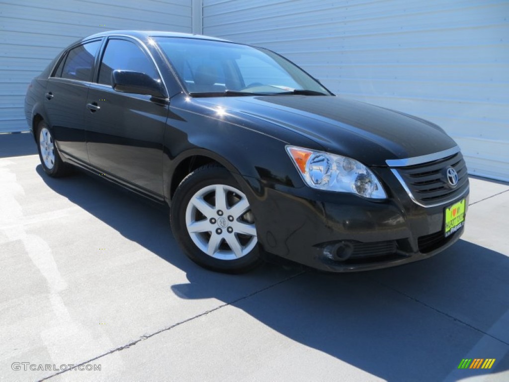 2008 Avalon XL - Black / Ivory Beige photo #2