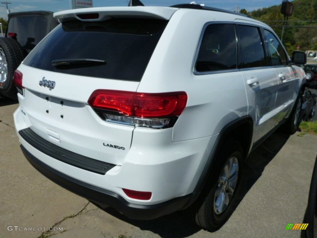 2014 Grand Cherokee Laredo 4x4 - Bright White / Morocco Black photo #4