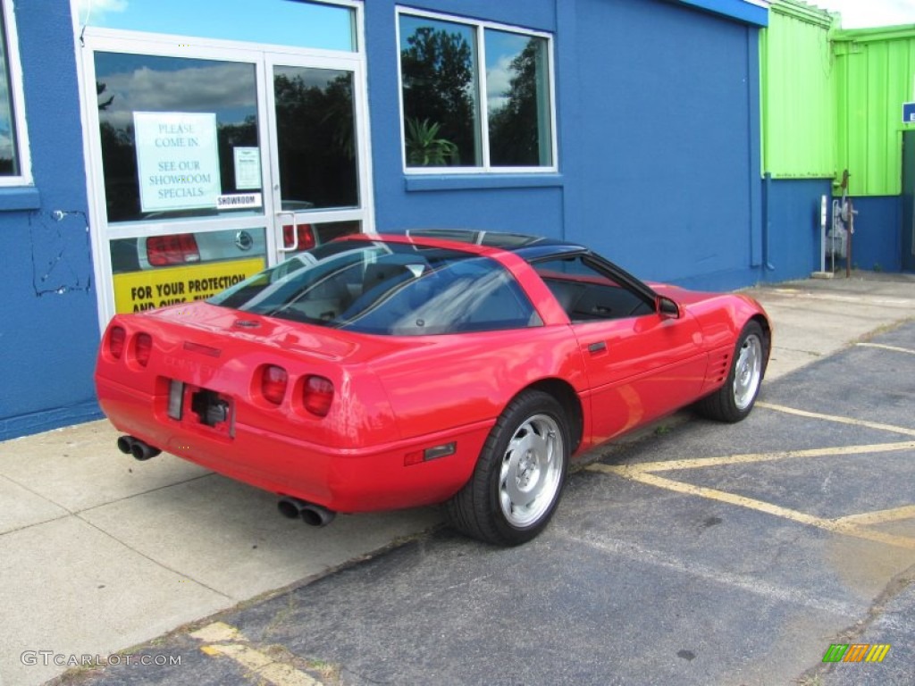 1991 Corvette Coupe - Bright Red / Gray photo #6