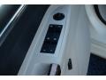 Stone White - 300 C HEMI Photo No. 21