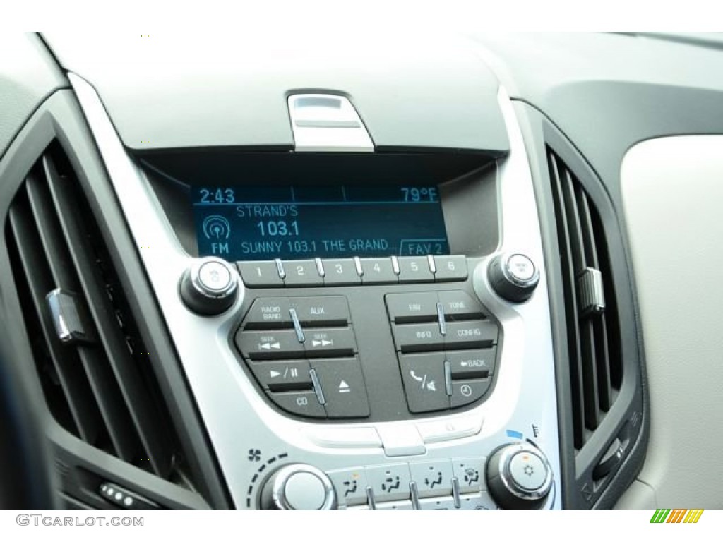2011 Chevrolet Equinox LT Controls Photo #86165246