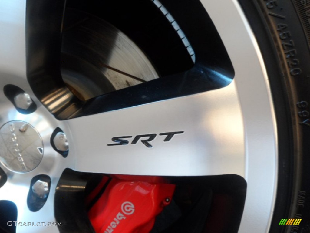 2011 Challenger SRT8 392 - Redline 3-Coat Pearl / Dark Slate Gray photo #20